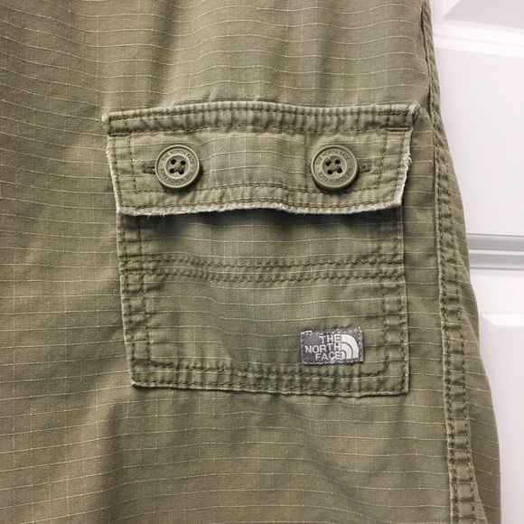 Awesome The North Face shorts - Picture 4 of 8